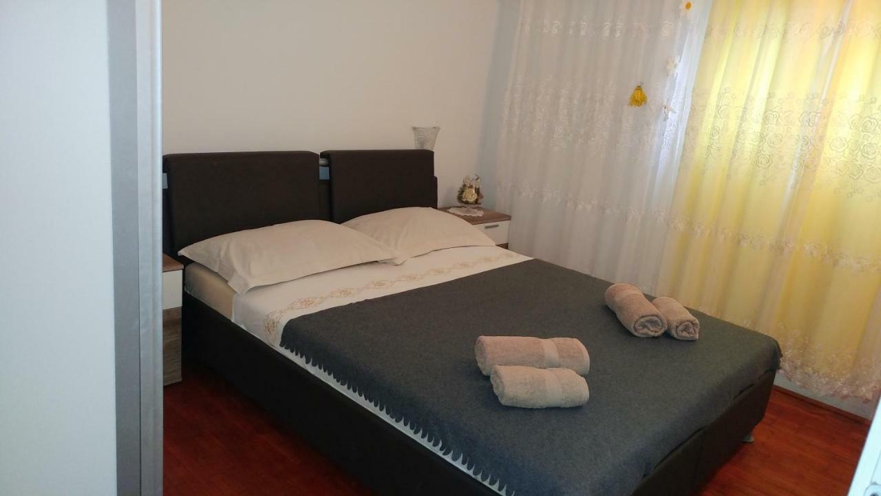 Apartment Stanisic Kneza エクステリア 写真
